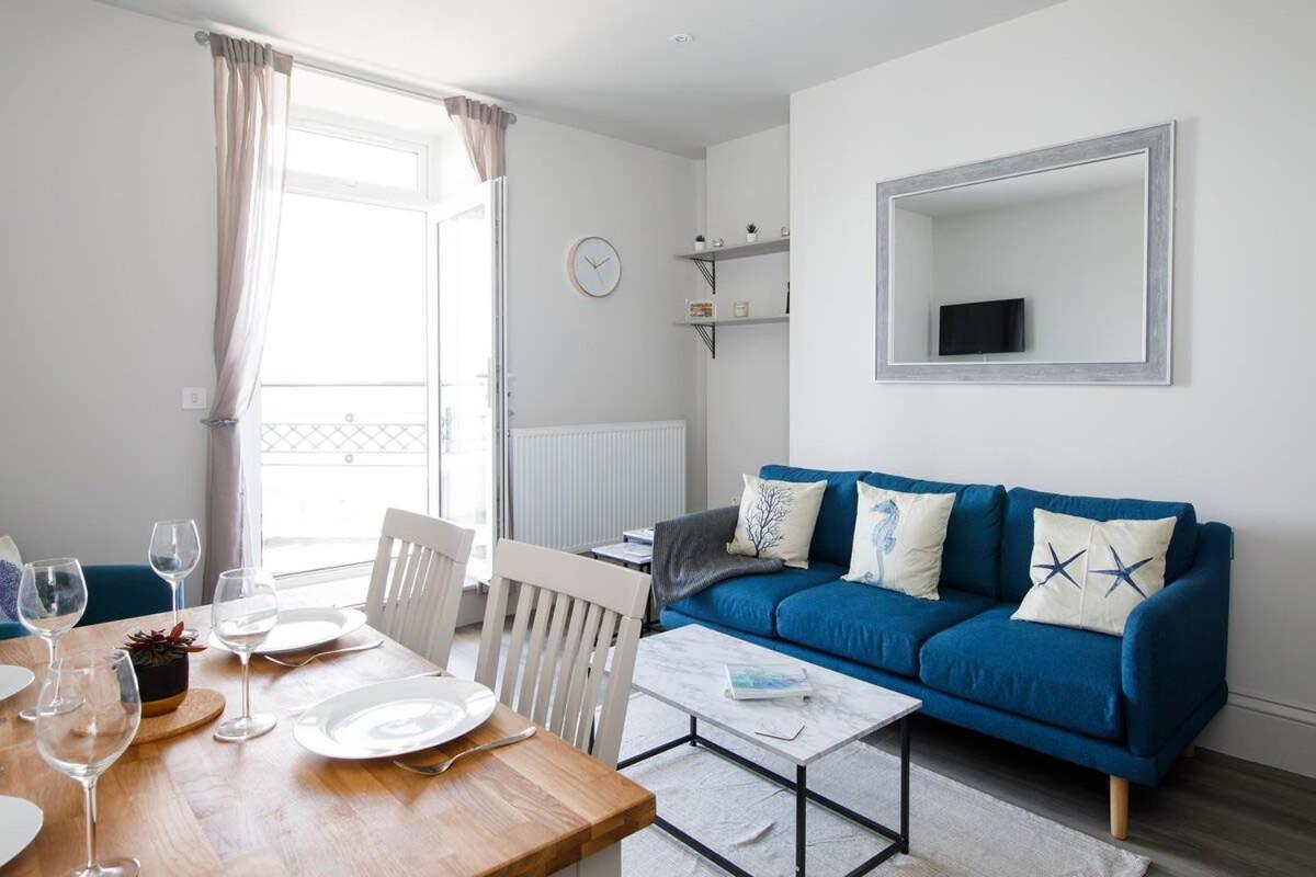 Panoramic Sea Views In Beachfront Apt W Balcony Bognor Regis Buitenkant foto
