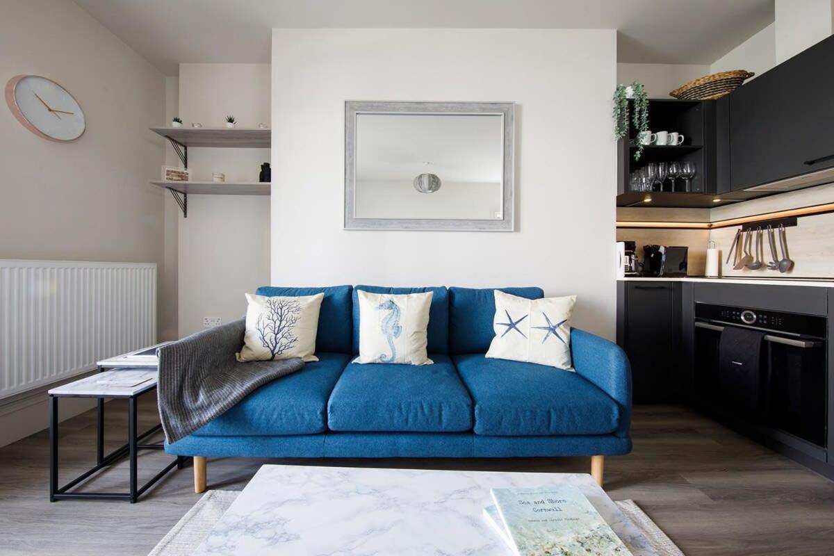 Panoramic Sea Views In Beachfront Apt W Balcony Bognor Regis Buitenkant foto